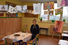 2019-04-06-Dzień Otwartych Drzwi w I Społecznej Szkole Podstawowej. Czekoladowe szaleństwo - kawiarenki klasowe