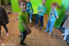   27.05.2021 Zabawy sensoryczno - ruchowe w kl. 0. Koordynator p. Paściak 